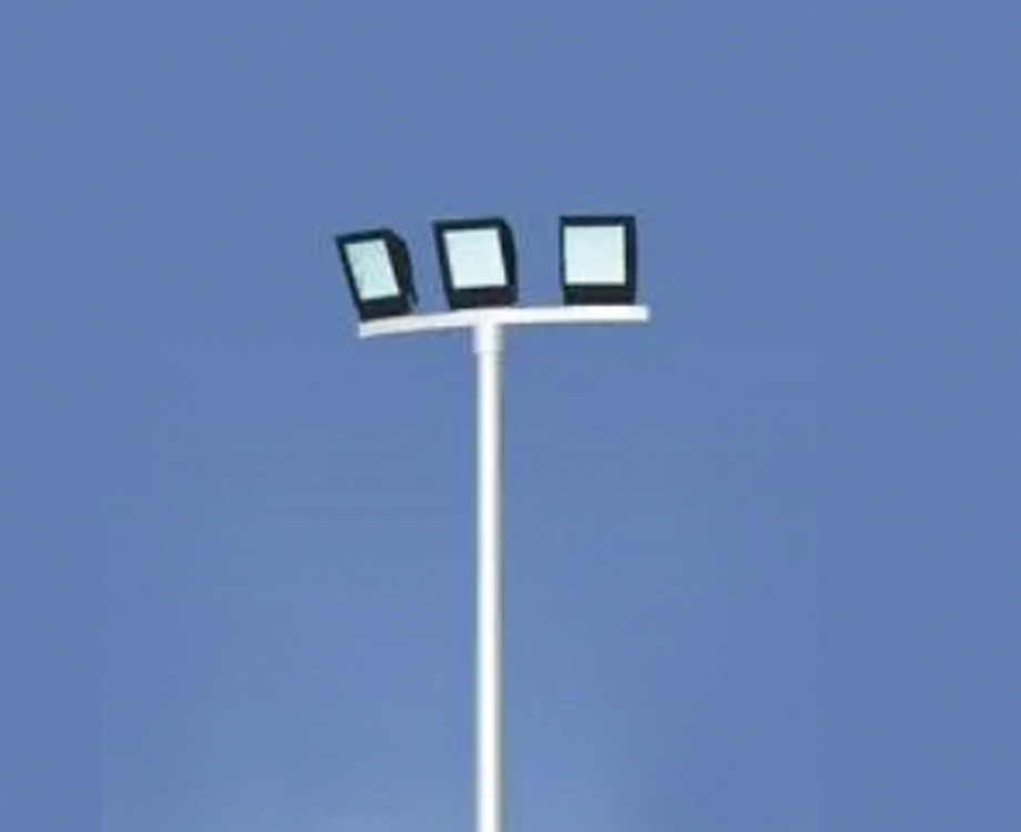 LED Mid-pole Light